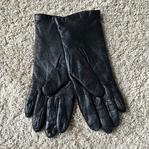 Ladies Black Leather Gloves